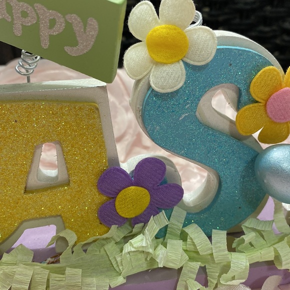 Michael’s Happy Easter Wood Shelf Sitter! - Picture 2 of 5